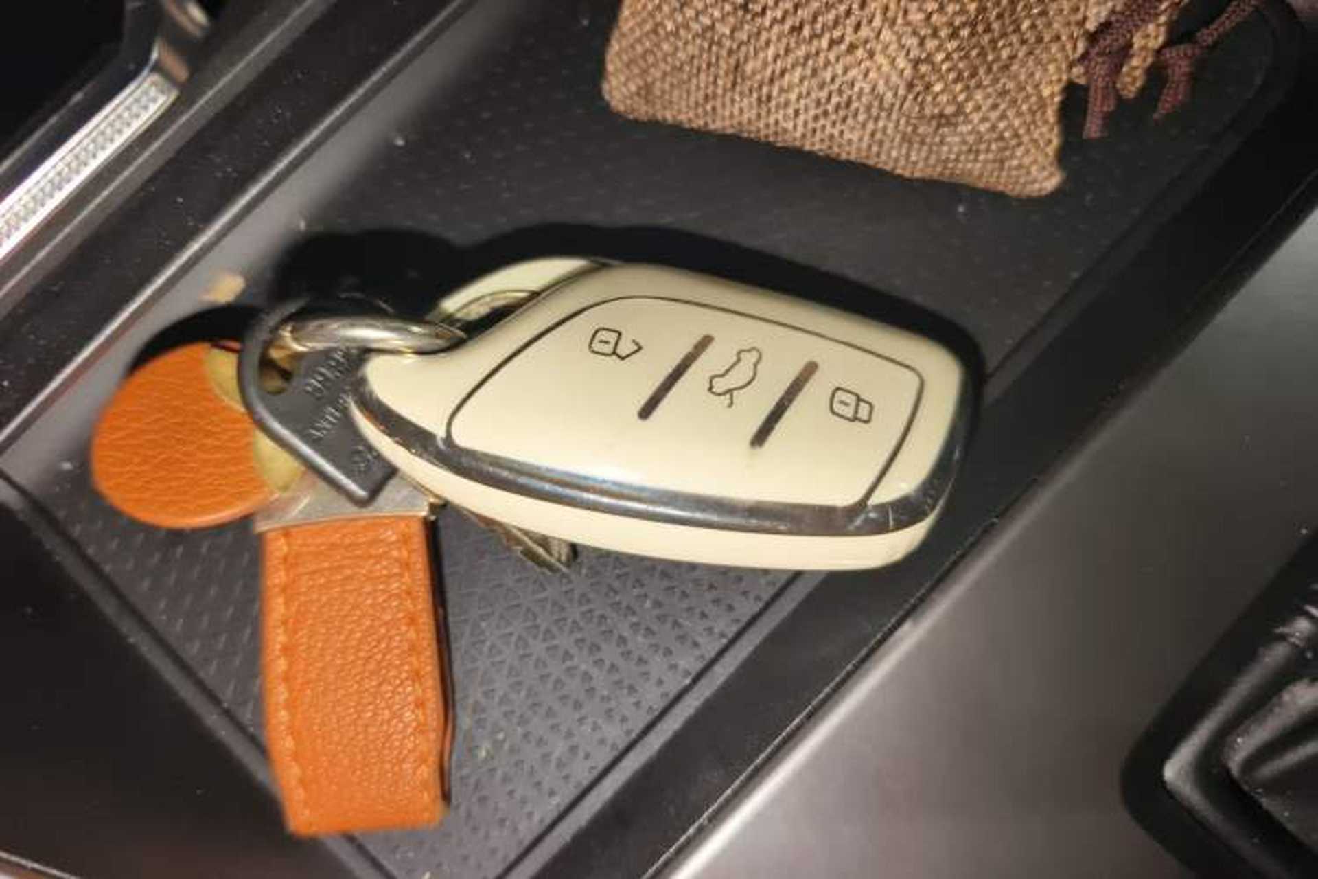 Used Roewe RX5 2023 1.5T Elite Edition Vehicle Key