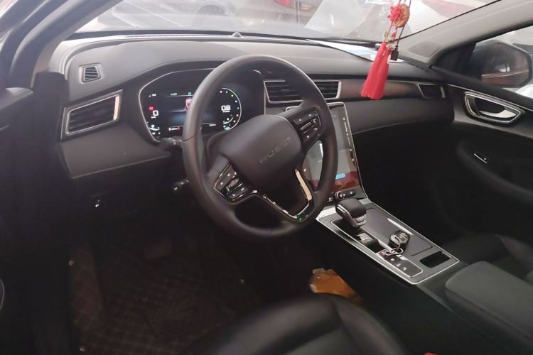 Used Roewe RX5 2025 PLUS 330TGI Automatic Trendsetting Smart Edition Center Console