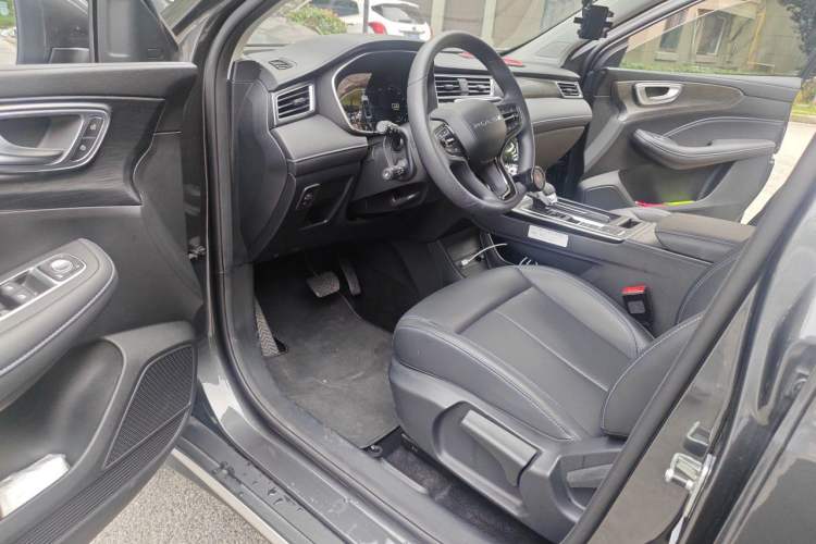 Used Roewe RX5 2025 PLUS 330TGI Automatic Trendsetting Smart Edition Driver Seat