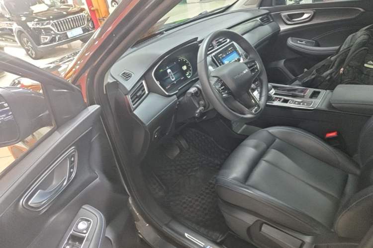 Used Roewe RX5 2025 PLUS 330TGI Automatic Trendsetting Smart Edition Driver Seat