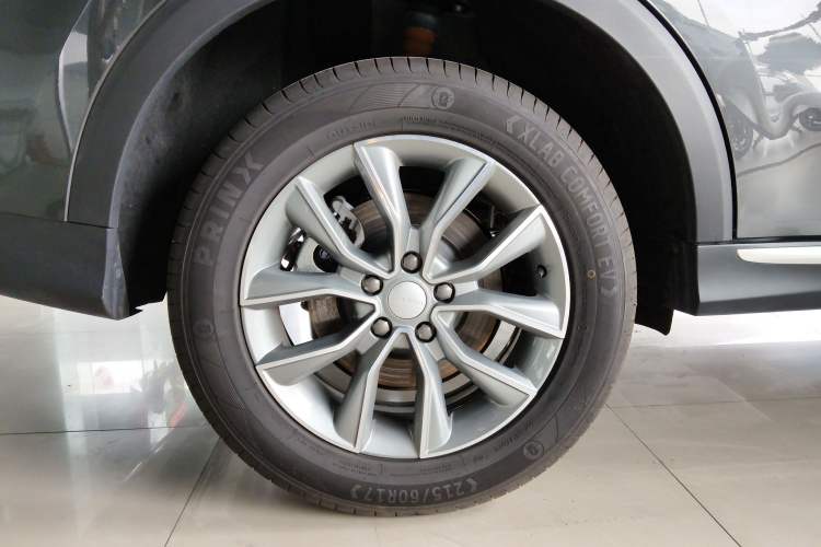 Used Roewe RX5 2025 PLUS 330TGI Automatic Trendsetting Smart Edition Exterior 5