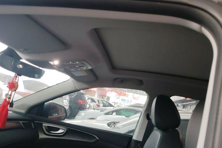 Used Roewe RX5 2025 PLUS 330TGI Automatic Trendsetting Smart Edition Headliner