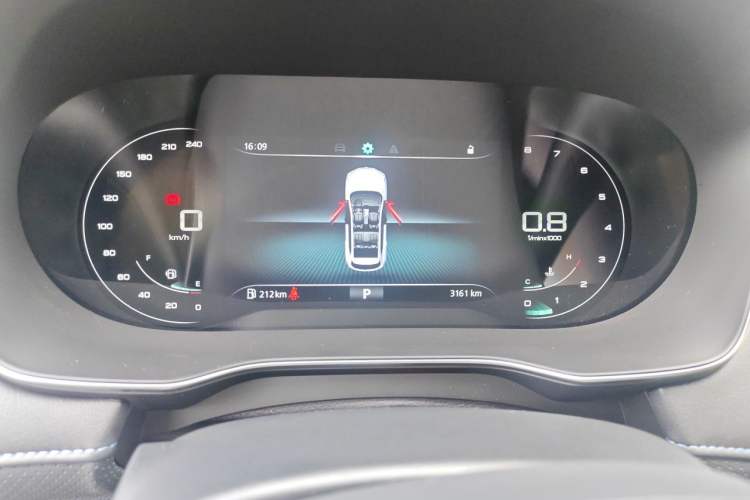 Used Roewe RX5 2025 PLUS 330TGI Automatic Trendsetting Smart Edition Instrument Cluster