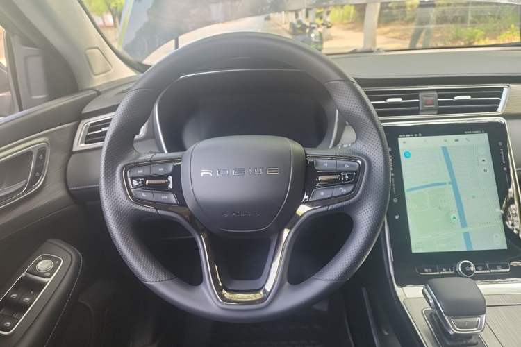 Used Roewe RX5 2025 PLUS 330TGI Automatic Trendsetting Smart Edition Steering Wheel