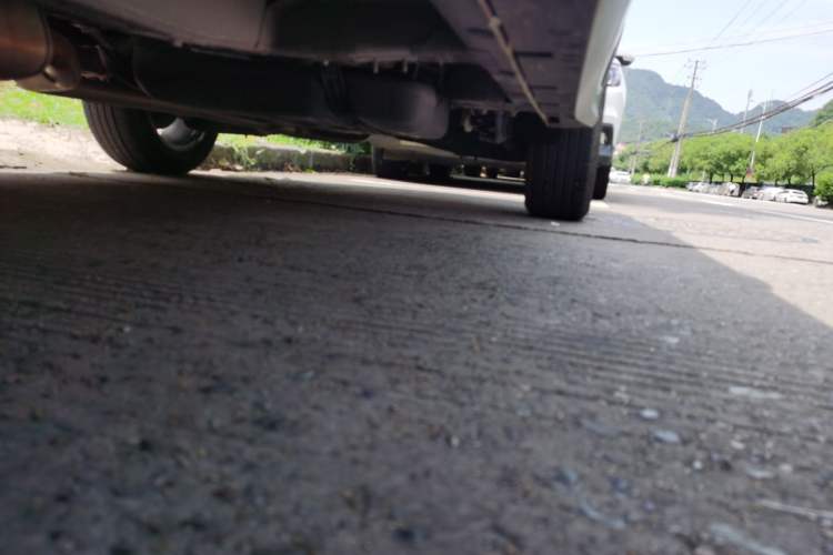 Used Roewe RX5 2025 PLUS 330TGI Automatic Trendsetting Smart Edition Chassis Front Left