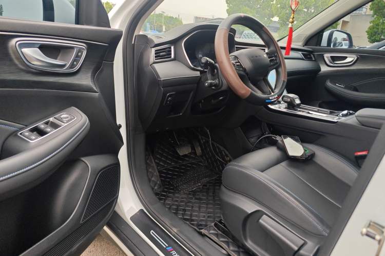 Used Roewe RX5 2025 PLUS 330TGI Automatic Trendsetting Smart Edition Driver Seat