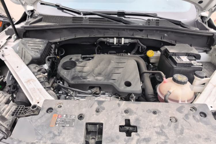 Used Roewe RX5 2025 PLUS 330TGI Automatic Trendsetting Smart Edition Engine Bay