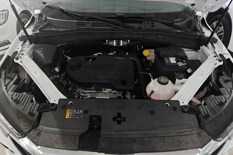 Used Roewe RX5 2025 PLUS 330TGI Automatic Trendsetting Smart Edition Engine Bay