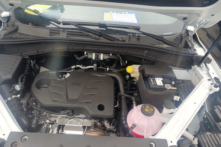 Used Roewe RX5 2025 PLUS 330TGI Automatic Trendsetting Smart Edition Engine Bay