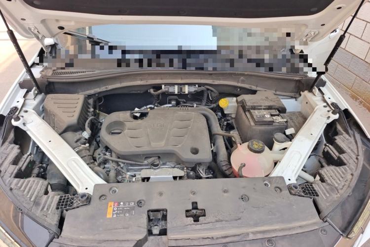 Used Roewe RX5 2025 PLUS 330TGI Automatic Trendsetting Smart Edition Engine Bay
