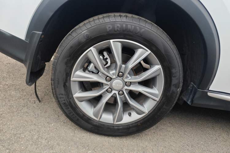 Used Roewe RX5 2025 PLUS 330TGI Automatic Trendsetting Smart Edition Exterior 5
