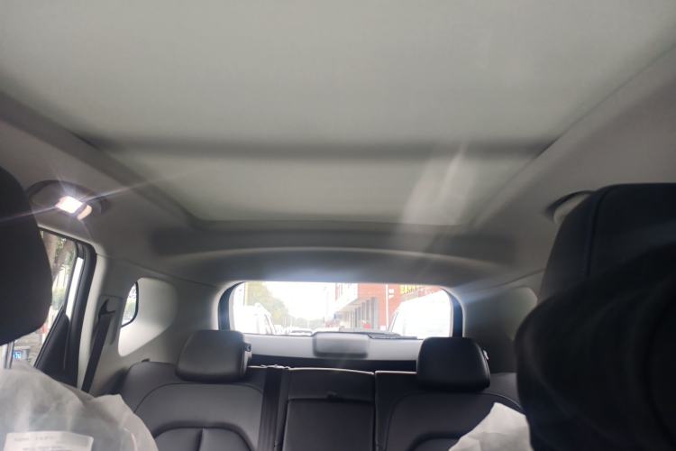Used Roewe RX5 2025 PLUS 330TGI Automatic Trendsetting Smart Edition Headliner