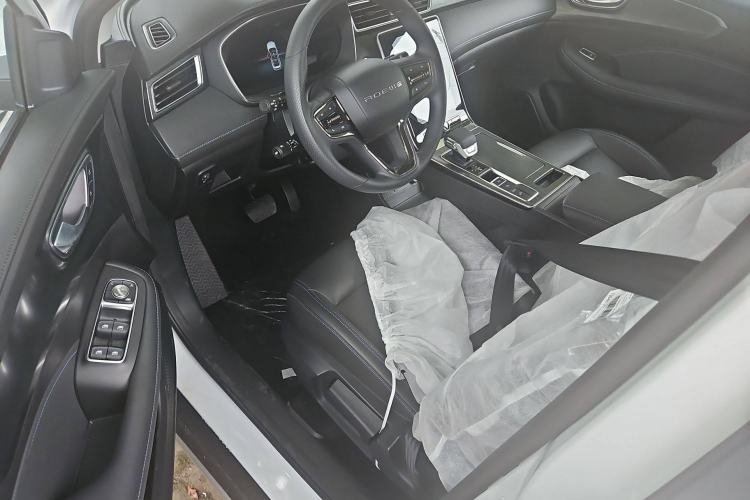 Used Roewe RX5 2025 PLUS 330TGI Automatic Trendsetting Smart Edition Left Front Seat