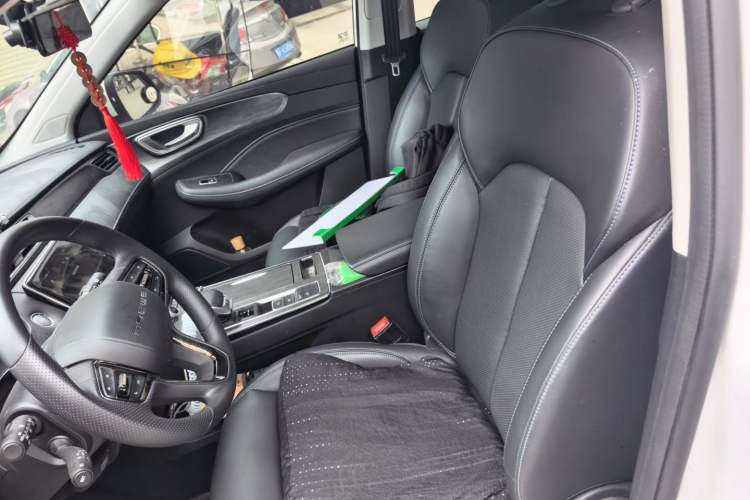 Used Roewe RX5 2025 PLUS 330TGI Automatic Trendsetting Smart Edition Left Front Seat