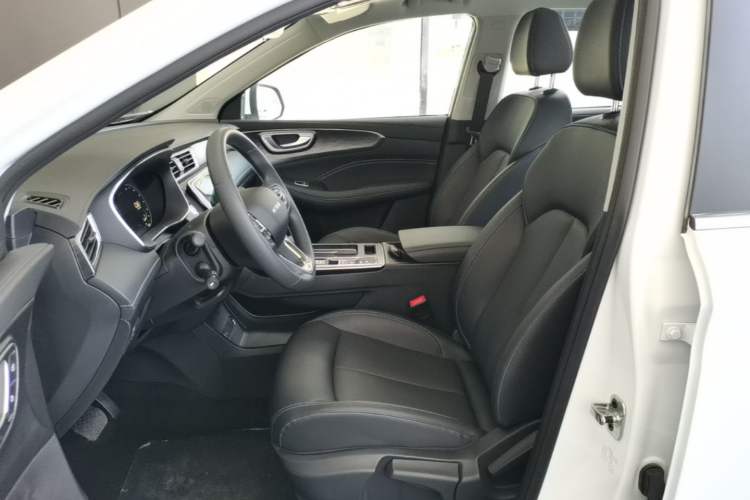 Used Roewe RX5 2025 PLUS 330TGI Automatic Trendsetting Smart Edition Left Front Seat