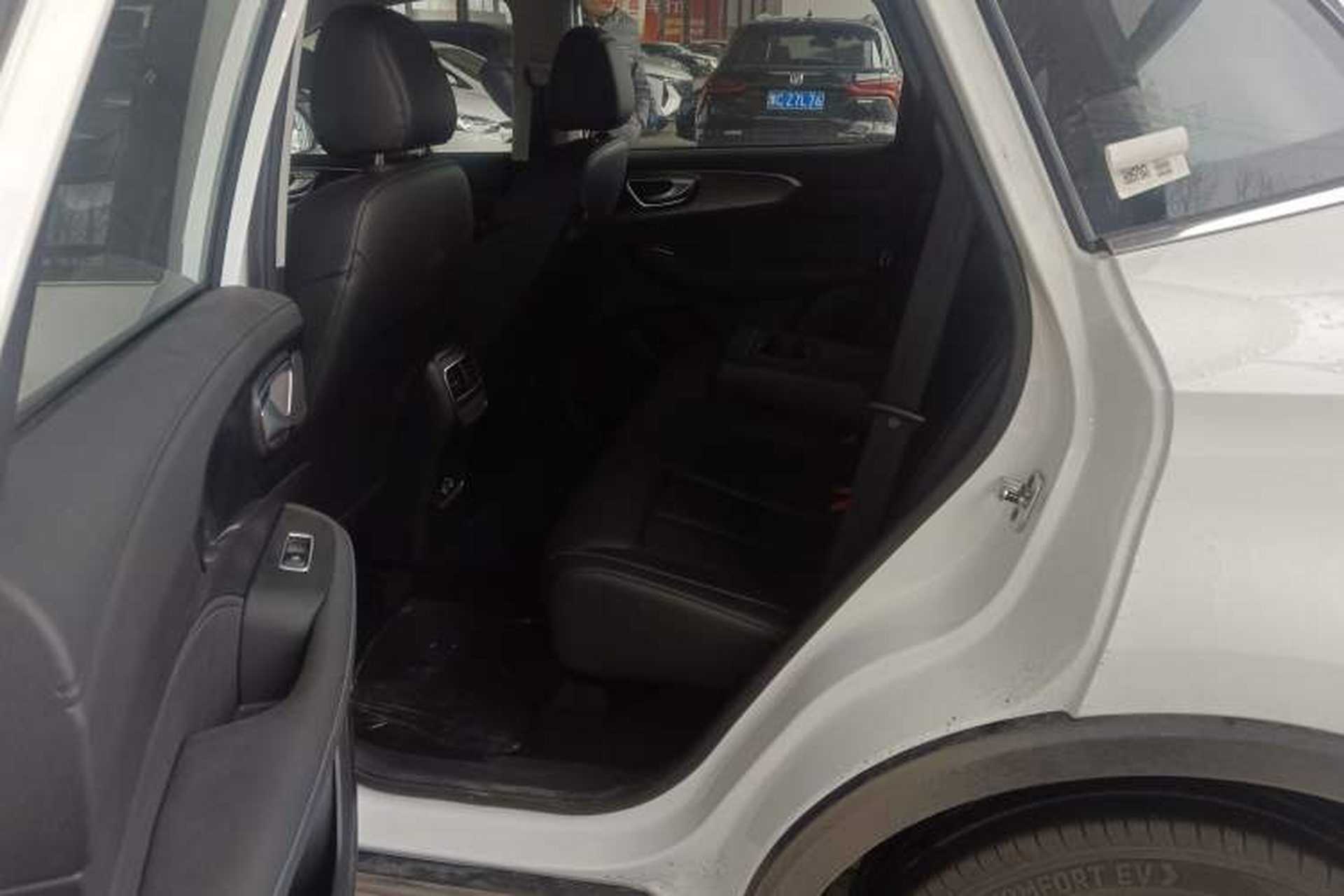Used Roewe RX5 2025 PLUS 330TGI Automatic Trendsetting Smart Edition Left Rear Seat