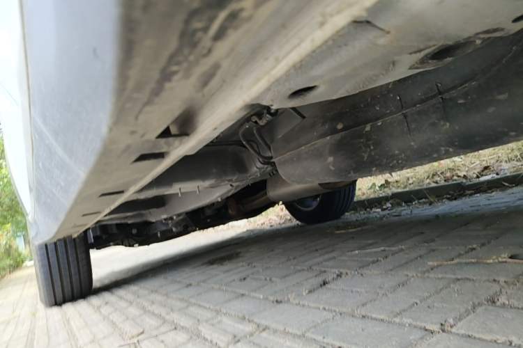 Used Roewe RX5 2025 PLUS 330TGI Automatic Trendsetting Smart Edition Left Side Sill