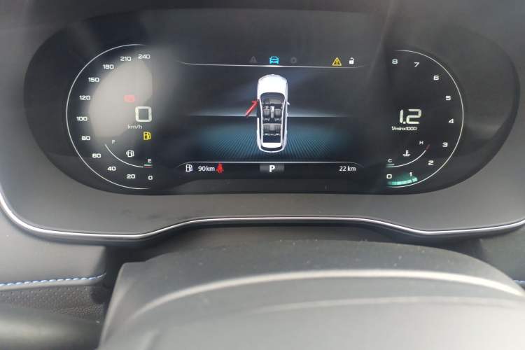 Used Roewe RX5 2025 PLUS 330TGI Automatic Trendsetting Smart Edition Odometer Close Up