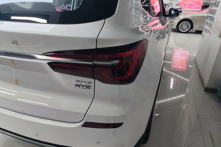 Used Roewe RX5 2025 PLUS 330TGI Automatic Trendsetting Smart Edition Right Rear Taillight