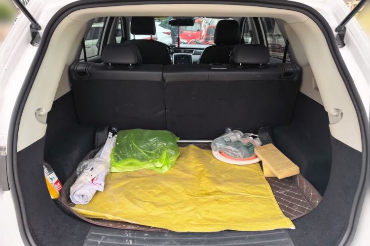 Used Roewe RX5 2025 PLUS 330TGI Automatic Trendsetting Smart Edition Trunk