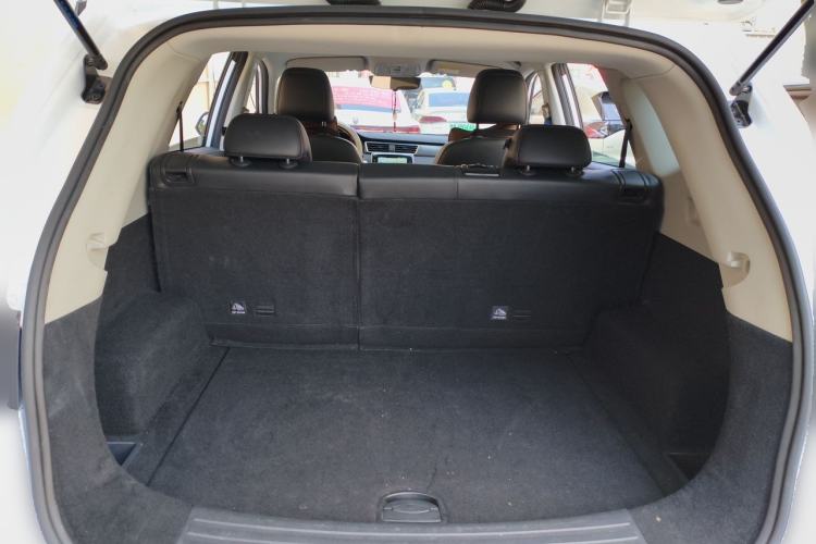 Used Roewe RX5 2025 PLUS 330TGI Automatic Trendsetting Smart Edition Trunk