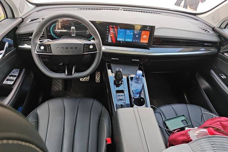 Used Roewe RX5 eMAX 2022 1.5T PHEV Fearless Deluxe Edition Center Console
