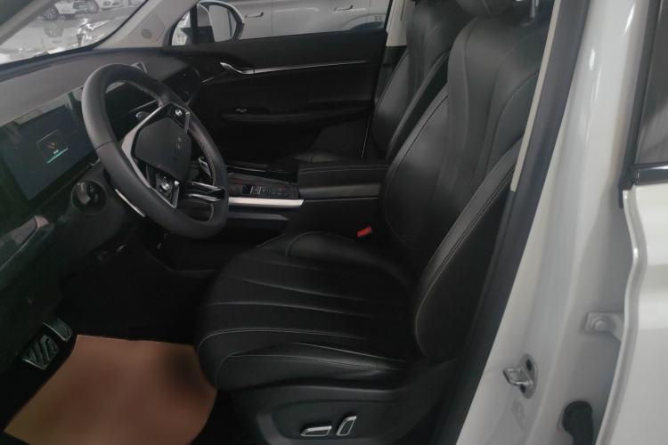 Used Roewe RX5 eMAX 2022 1.5T PHEV Fearless Deluxe Edition Interior 2
