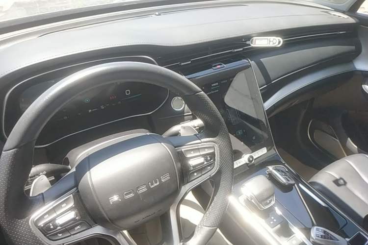 Used Roewe RX5 eMAX 2020 500 PHEV Smart Cabin Flagship Edition Center Console
