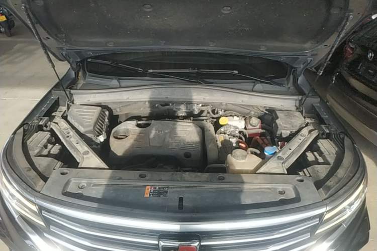 Used Roewe RX5 eMAX 2020 500 PHEV Smart Cabin Flagship Edition Engine Bay