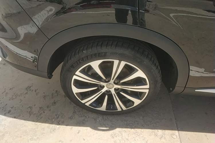 Used Roewe RX5 eMAX 2020 500 PHEV Smart Cabin Flagship Edition Right Rear Wheel Hub