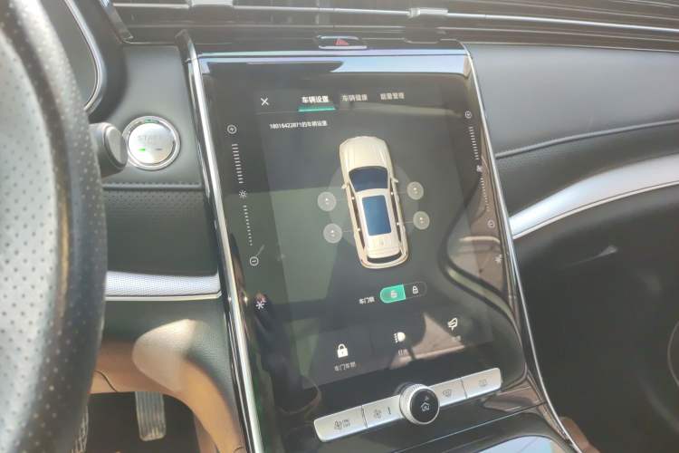 Used Roewe RX5 eMAX 2020 500 PHEV Smart Cabin Flagship Edition Audio And AC Panel