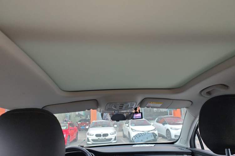 Used Roewe RX5 eMAX 2020 500 PHEV 4G-Connected Luxury Edition Headliner