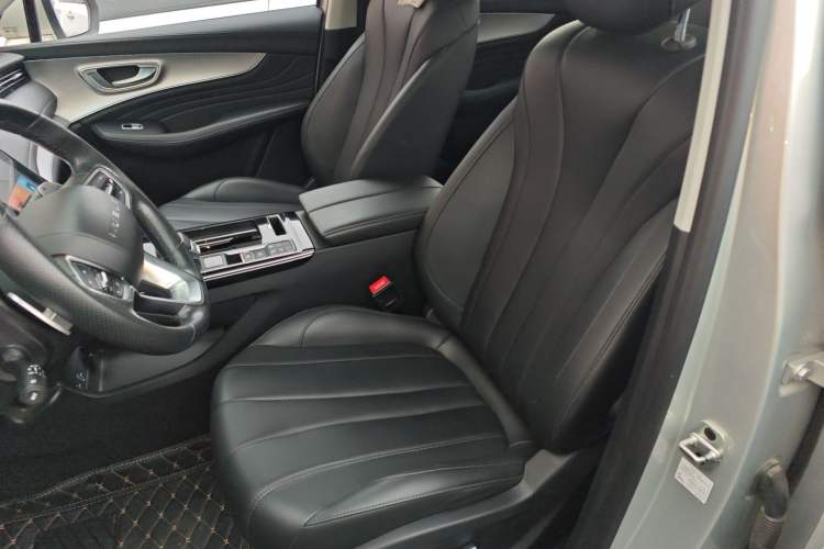 Used Roewe RX5 eMAX 2020 500 PHEV 4G-Connected Luxury Edition Left Front Seat