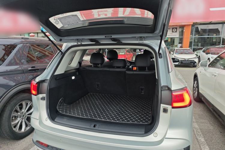 Used Roewe RX5 eMAX 2020 500 PHEV 4G-Connected Luxury Edition Trunk