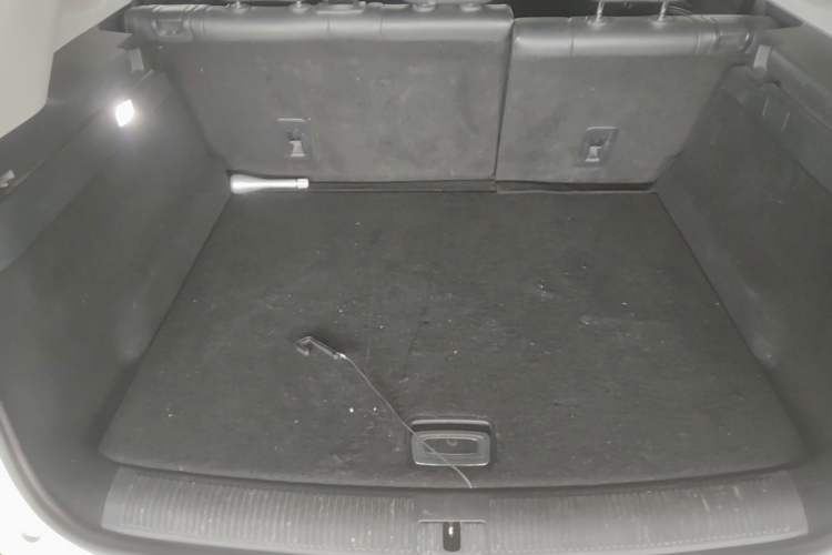 Used Roewe RX5 eMAX 2020 500 PHEV Smart Cabin Flagship Edition Trunk