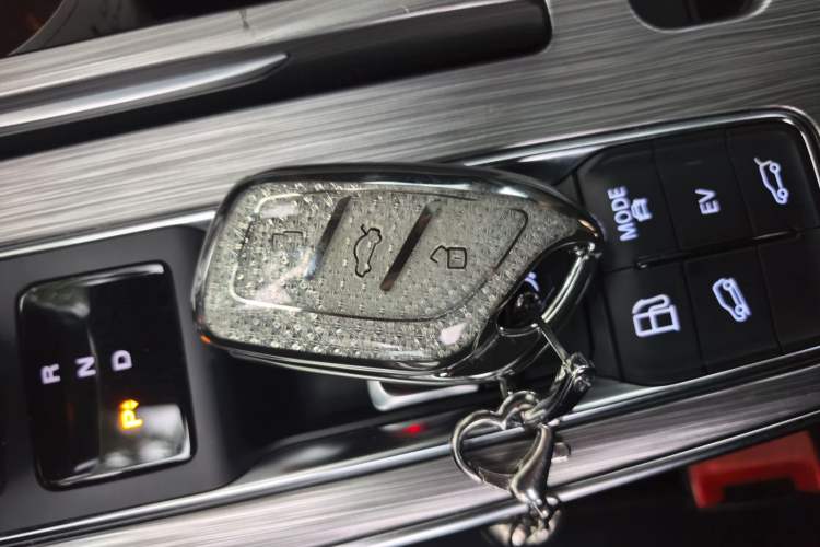 Used Roewe RX5 eMAX 2020 500 PHEV Premium Smart Cabin Vehicle Key