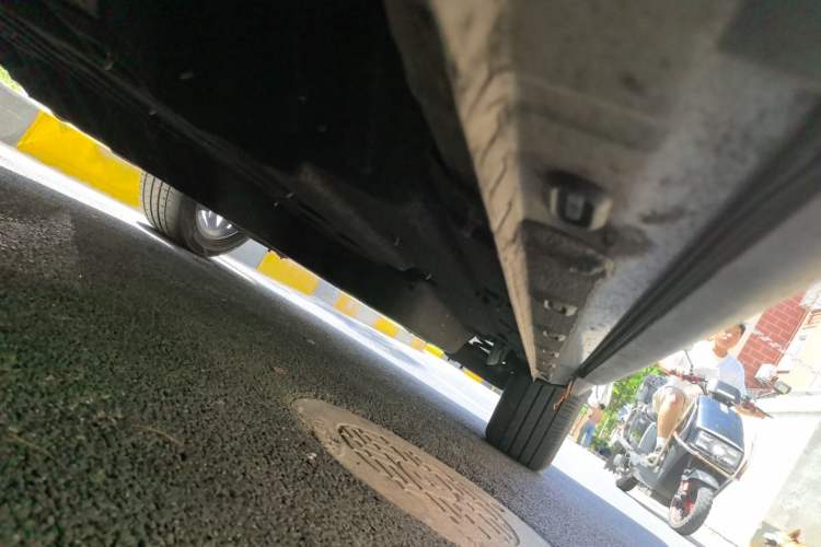 Used Roewe RX5 eMAX 2020 500 PHEV 4G-Connected Luxury Edition Chassis Front Left