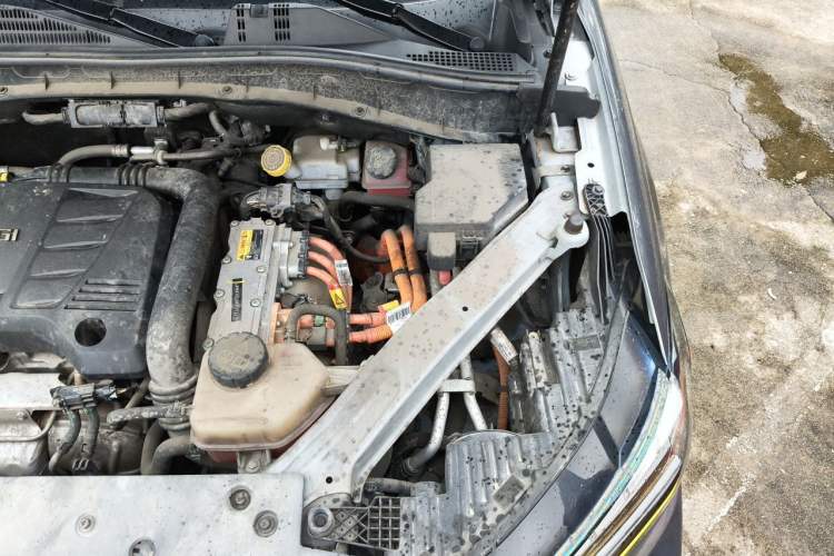 Used Roewe RX5 eMAX 2020 500 PHEV Smart Cabin Flagship Edition Engine Bay Left