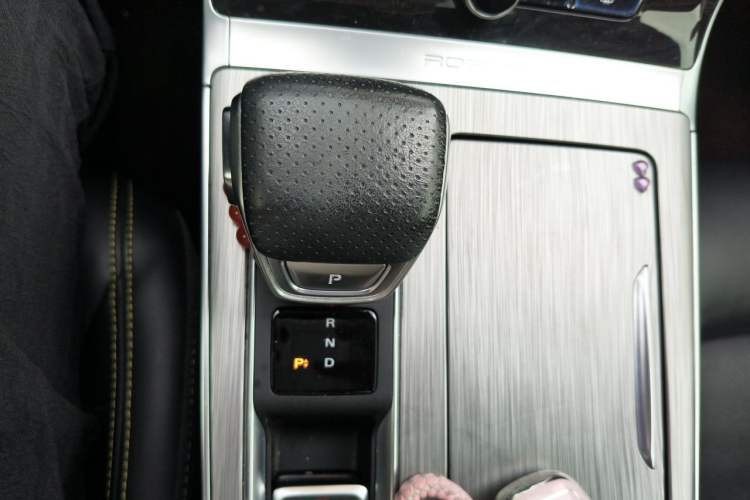 Used Roewe RX5 eMAX 2020 500 PHEV Smart Cabin Flagship Edition Gear Lever