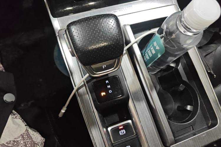 Used Roewe RX5 eMAX 2020 500 PHEV Premium Smart Cabin Gear Lever