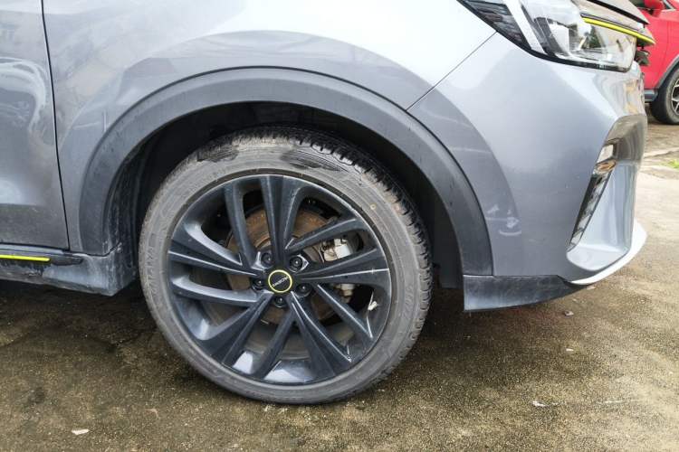 Used Roewe RX5 eMAX 2020 500 PHEV Smart Cabin Flagship Edition Right Front Wheel Hub