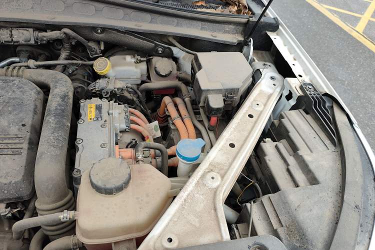 Used Roewe RX5 eMAX 2020 500 PHEV Premium Smart Cabin Engine Bay Left