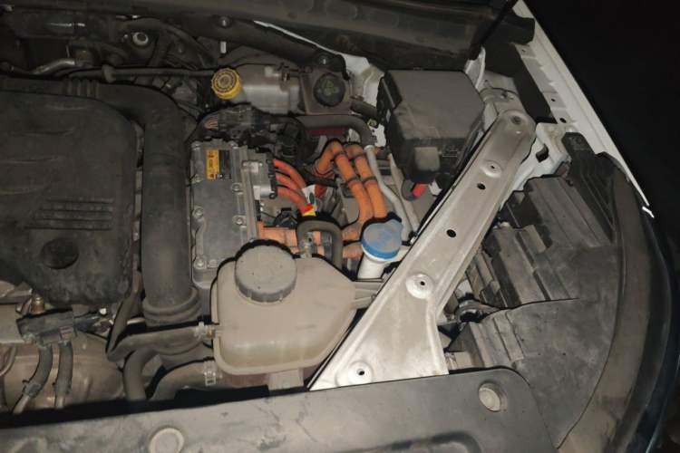 Used Roewe RX5 eMAX 2020 500 PHEV Smart Cabin Flagship Edition Engine Bay Left