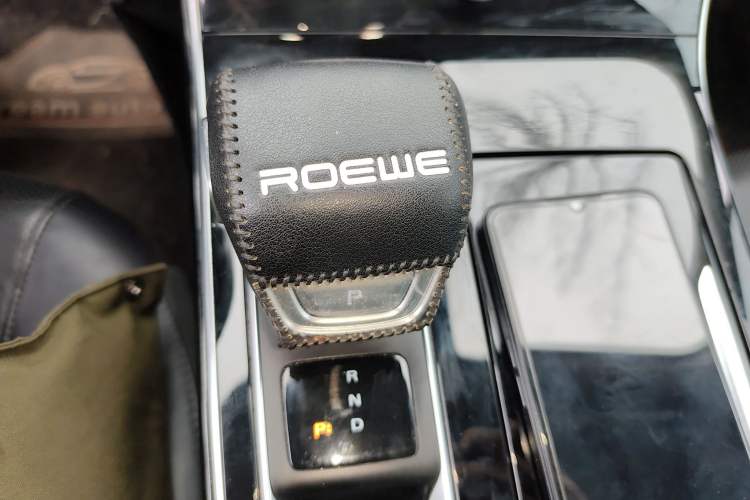 Used Roewe RX5 eMAX 2020 500 PHEV Premium Smart Cabin Gear Lever