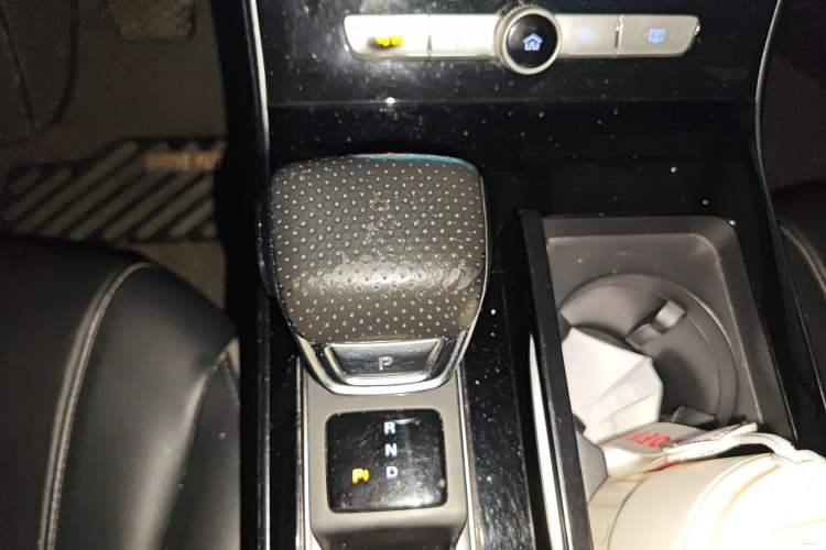 Used Roewe RX5 eMAX 2020 500 PHEV Smart Cabin Flagship Edition Gear Lever