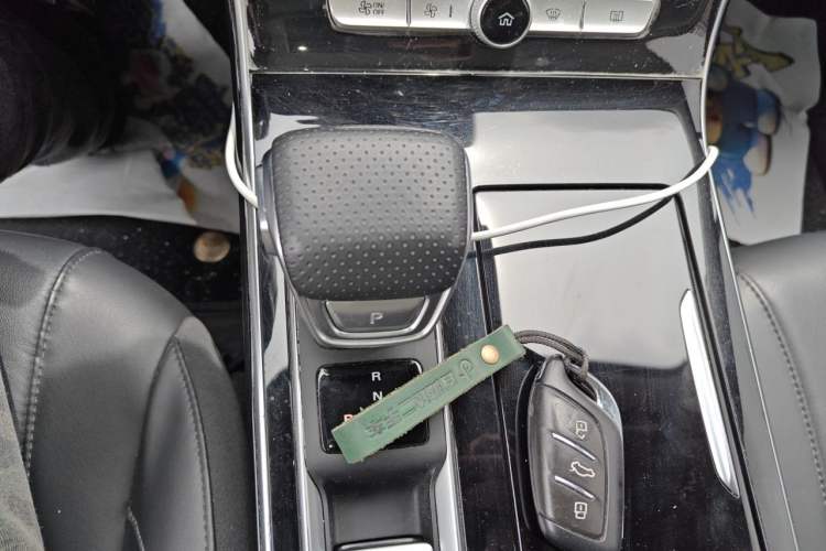 Used Roewe RX5 eMAX 2020 500 PHEV Smart Cabin Flagship Edition Gear Lever