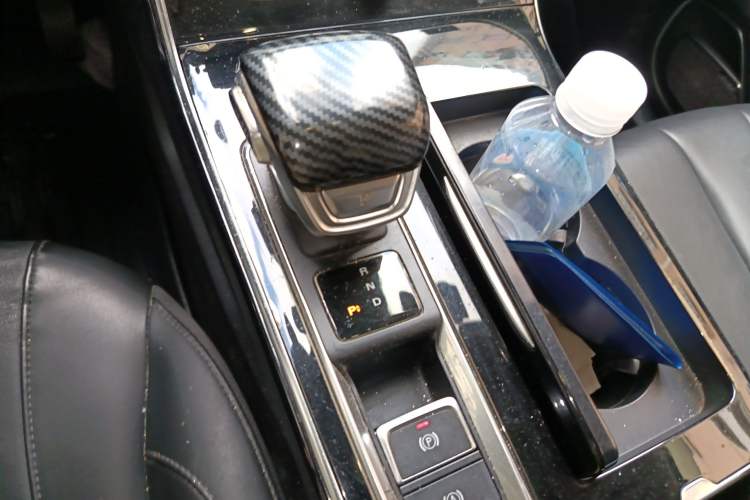 Used Roewe RX5 eMAX 2020 500 PHEV Smart Cabin Flagship Edition Gear Lever