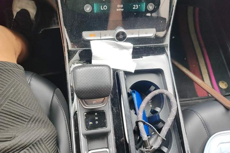 Used Roewe RX5 eMAX 2020 500 PHEV Smart Cabin Flagship Edition Gear Lever