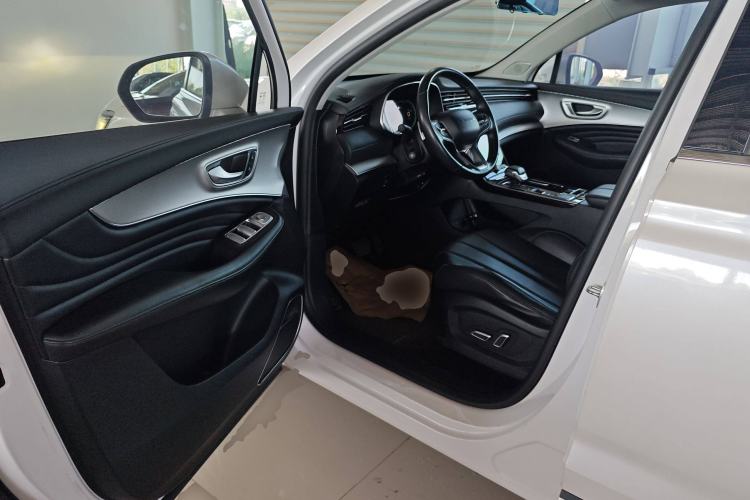 Used Roewe RX5 eMAX 2020 500 PHEV 4G-Connected Luxury Edition Interior 3