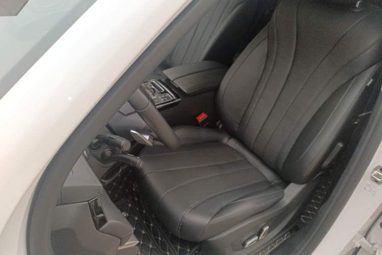 Used Roewe RX5 eMAX 2020 500 PHEV Premium Smart Cabin Left Front Seat